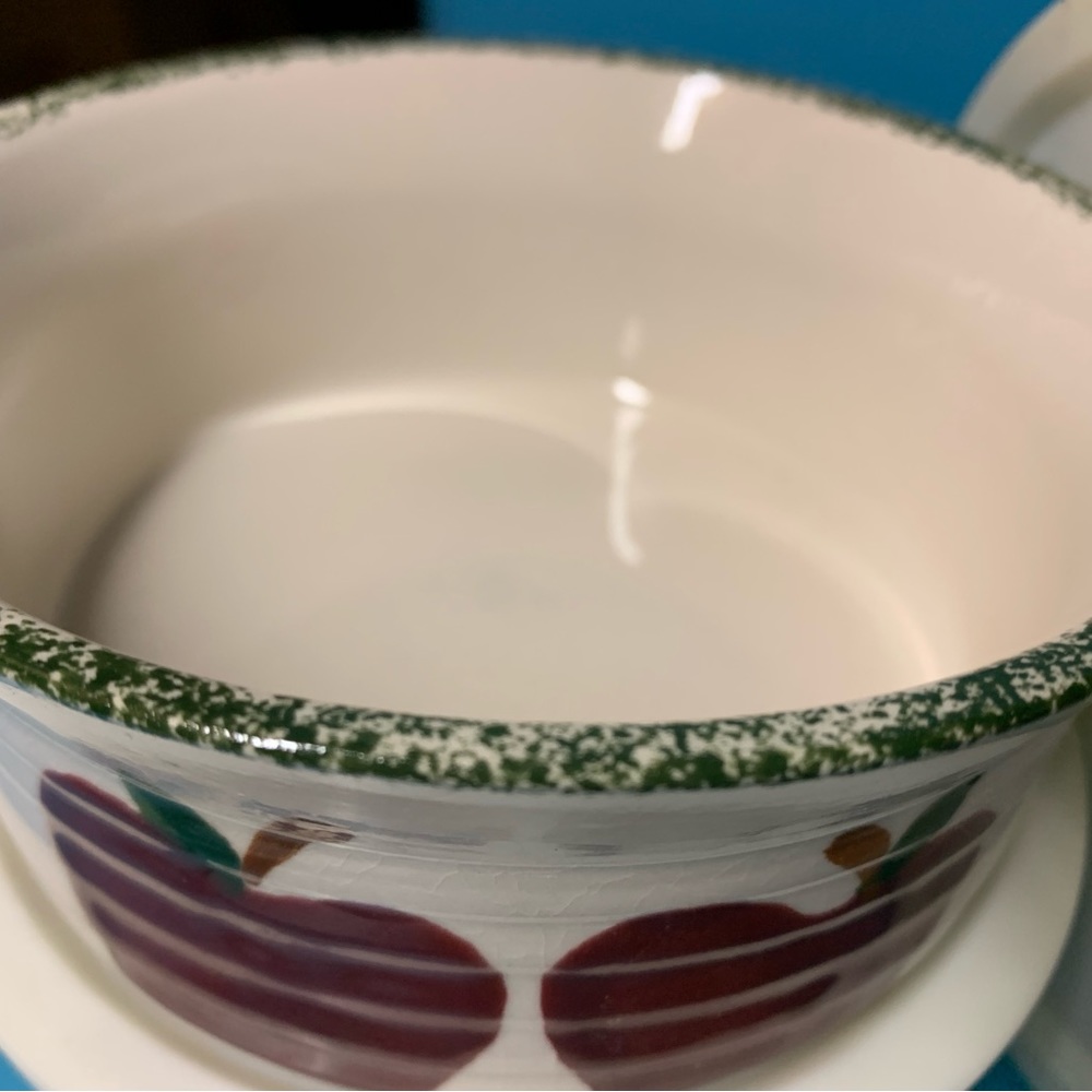 Like New stacking Ceramic Bowls w/ Lids - Picture 2 of 5